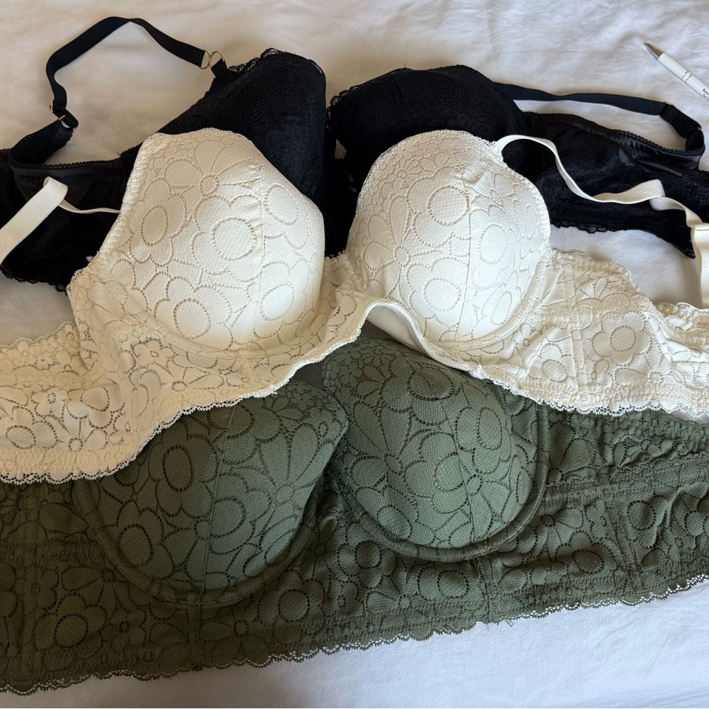 Aerie Lace Underwire Bra Trio - Black, White, Green